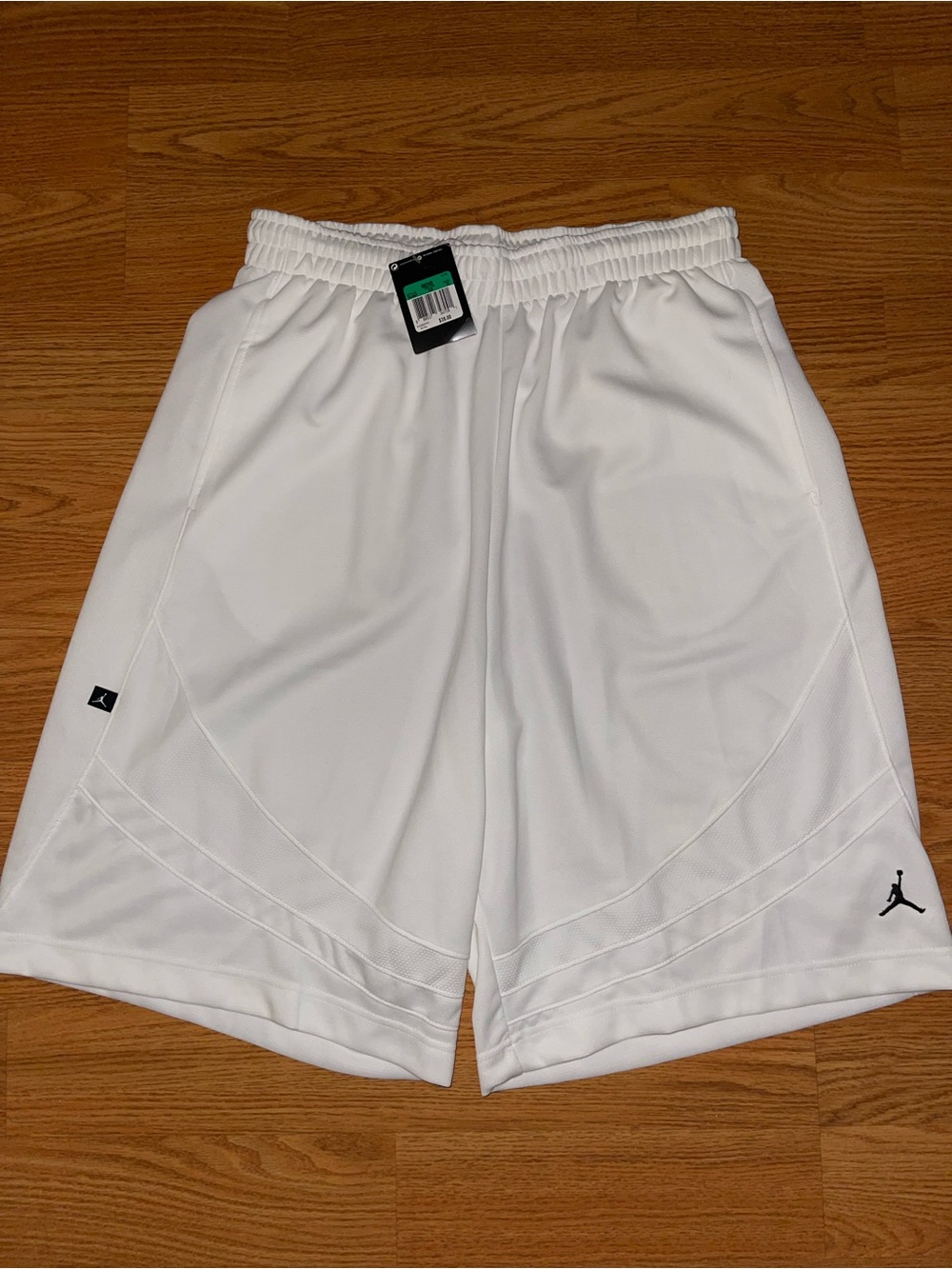 Nike Air Jordan white basketball shorts men’s XL NWT 2009